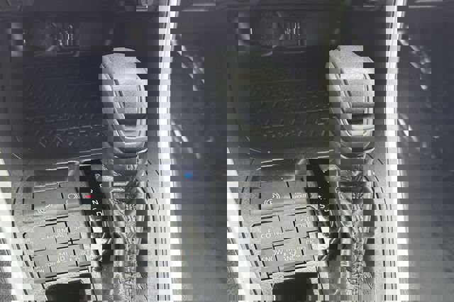 Certified 2025 Toyota RAV4 LE image 27