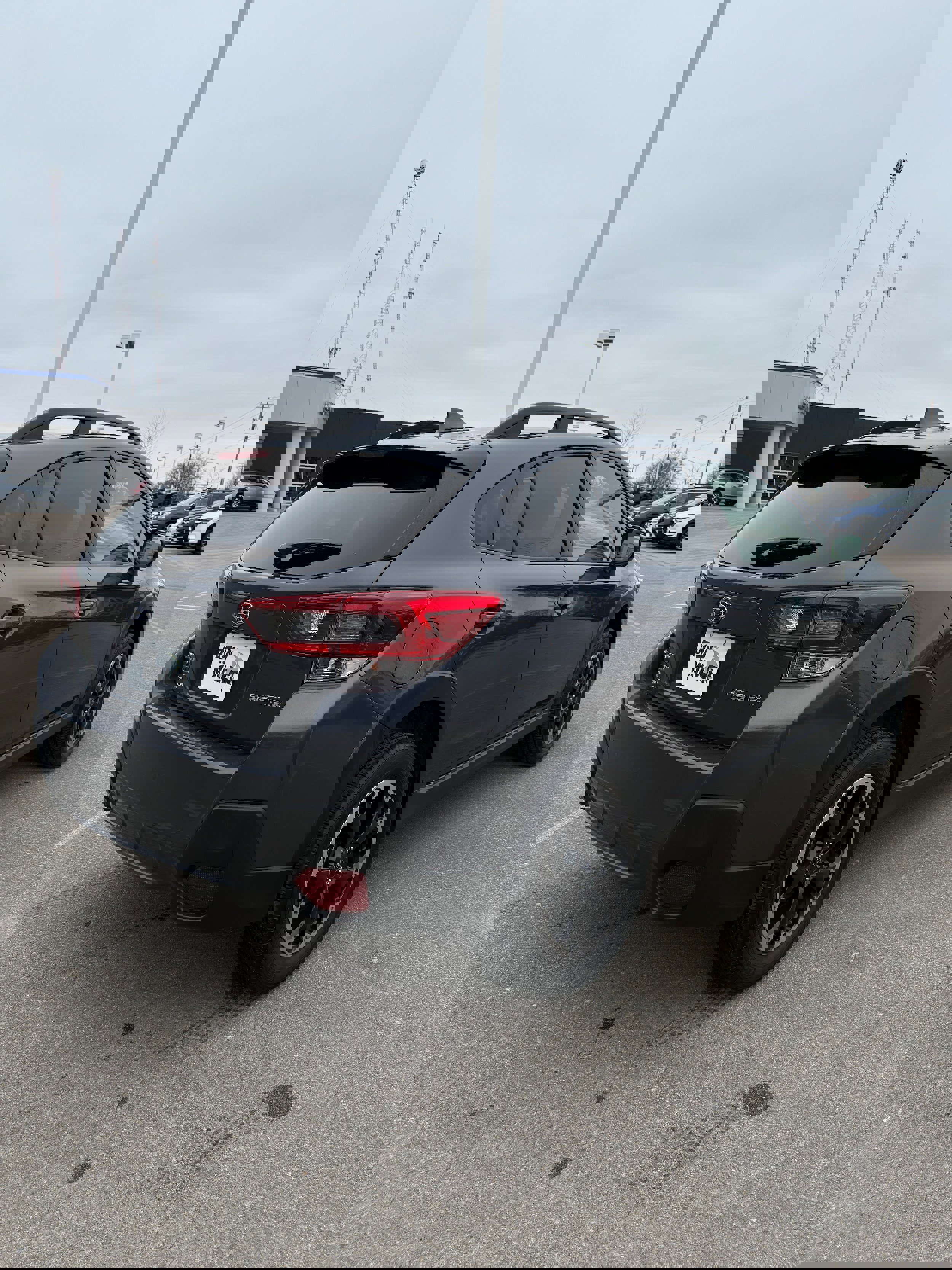 Used 2023 Subaru Crosstrek 2.0i Premium image 4