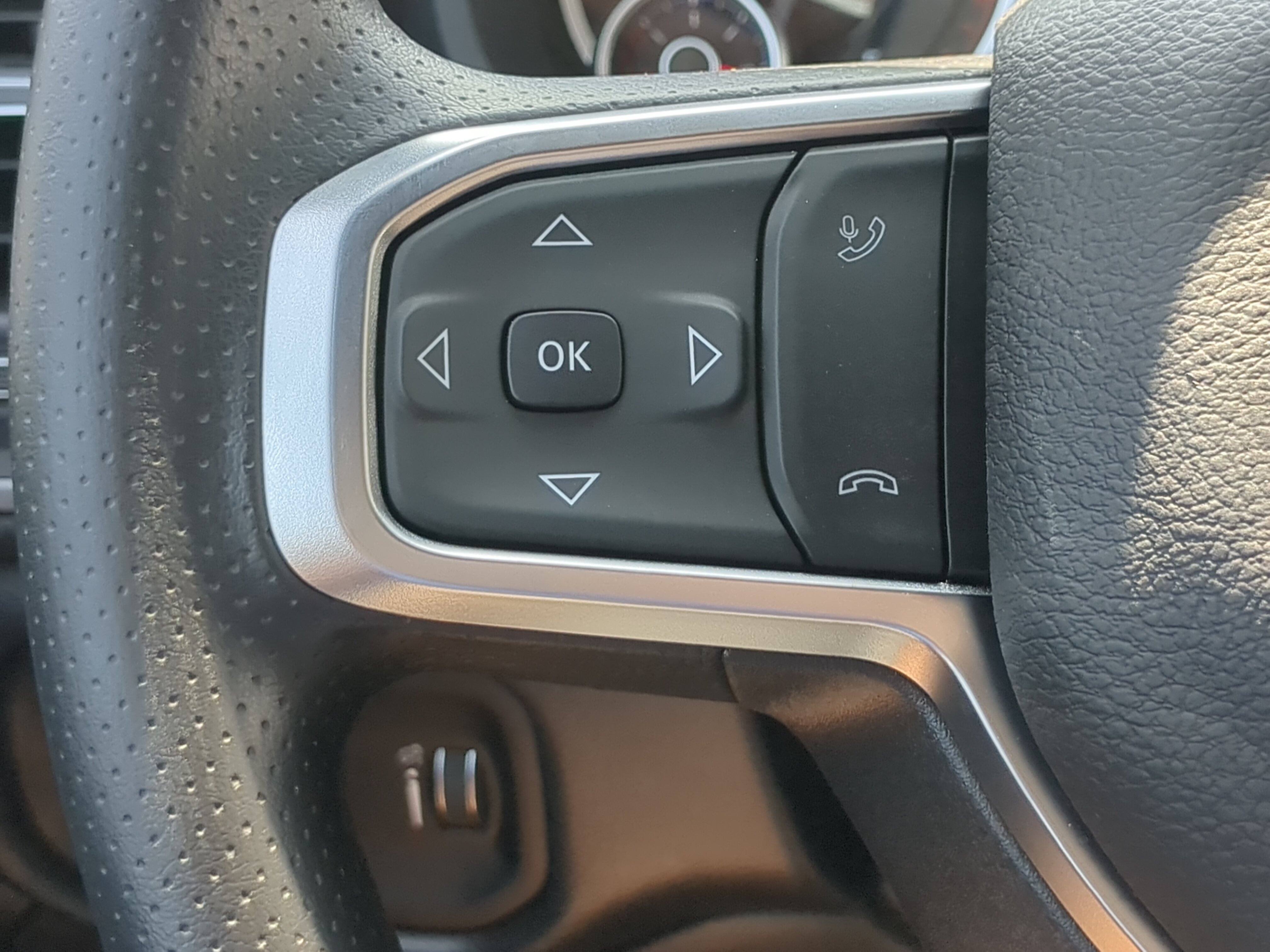 New 2026 RAM 2500 Tradesman AWD/4WD image 24