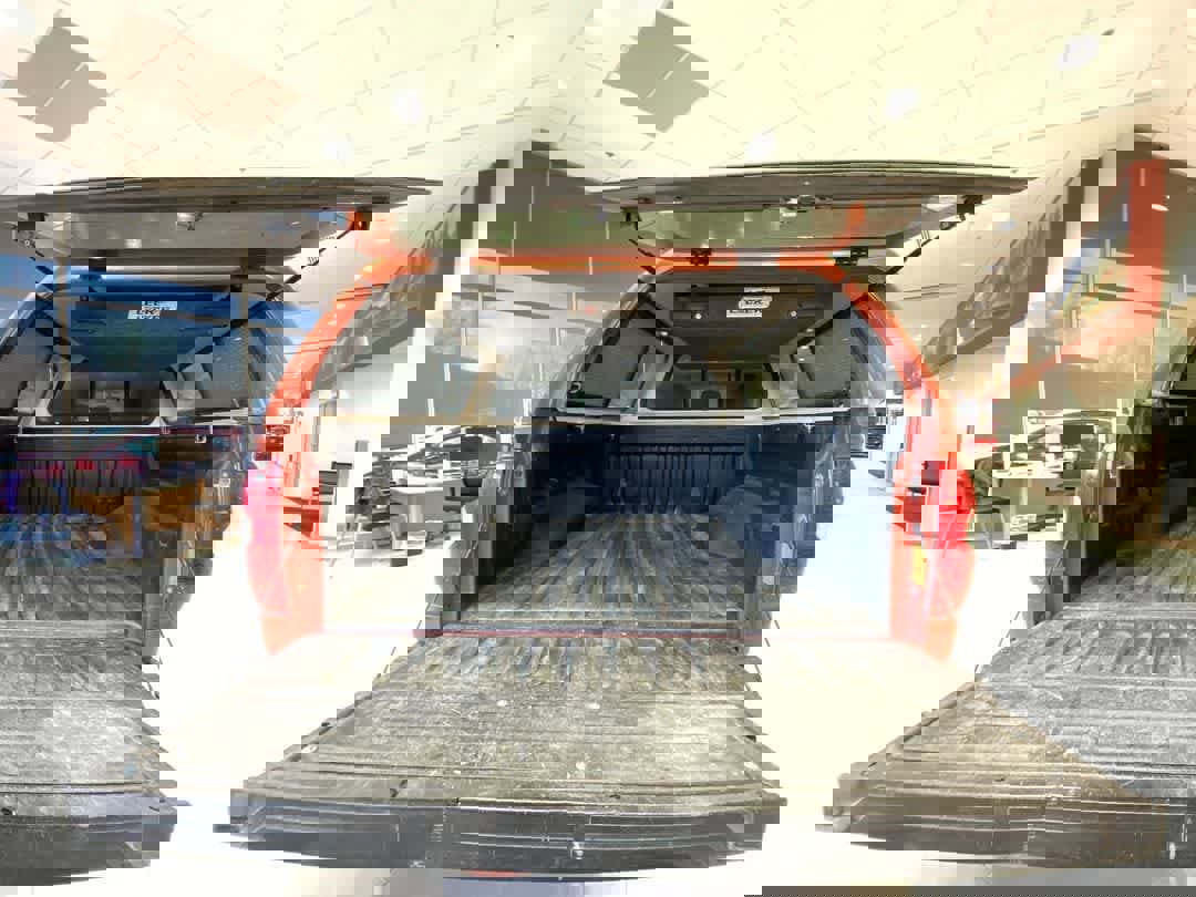 Used 2017 Toyota Tundra SR5 image 25