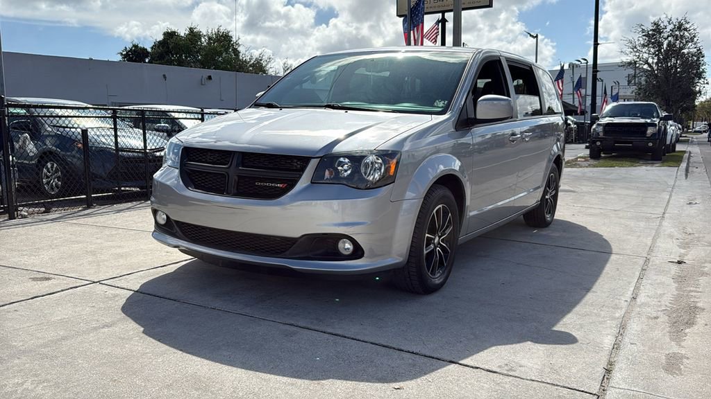 Used 2018 Dodge Grand Caravan SE image 10