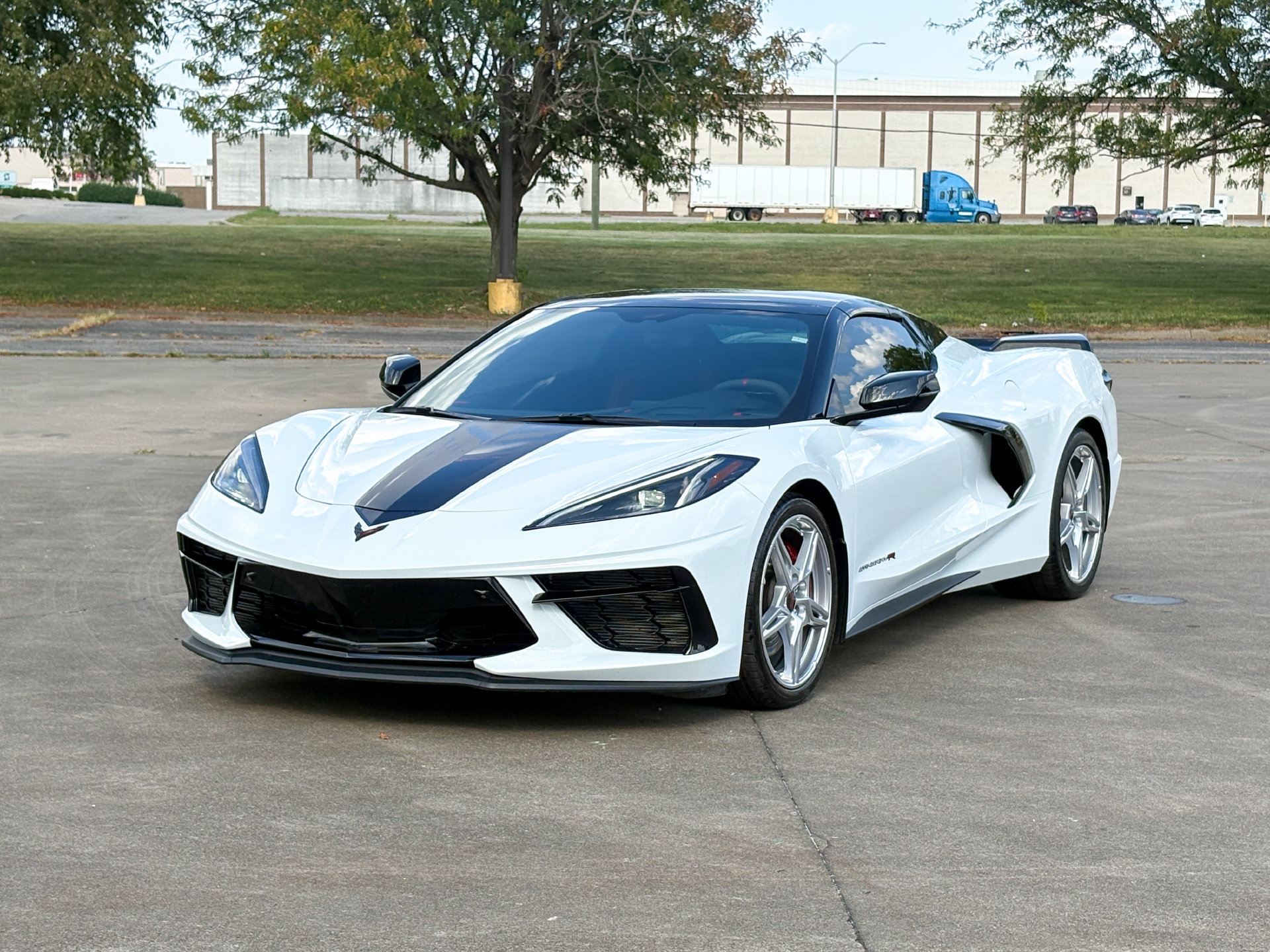 Used 2023 Chevrolet Corvette Stingray Premium Conv w/ Z51 Performance Package RWD image 5