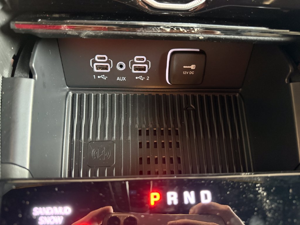 New 2026 Jeep Grand Cherokee Altitude AWD/4WD image 24