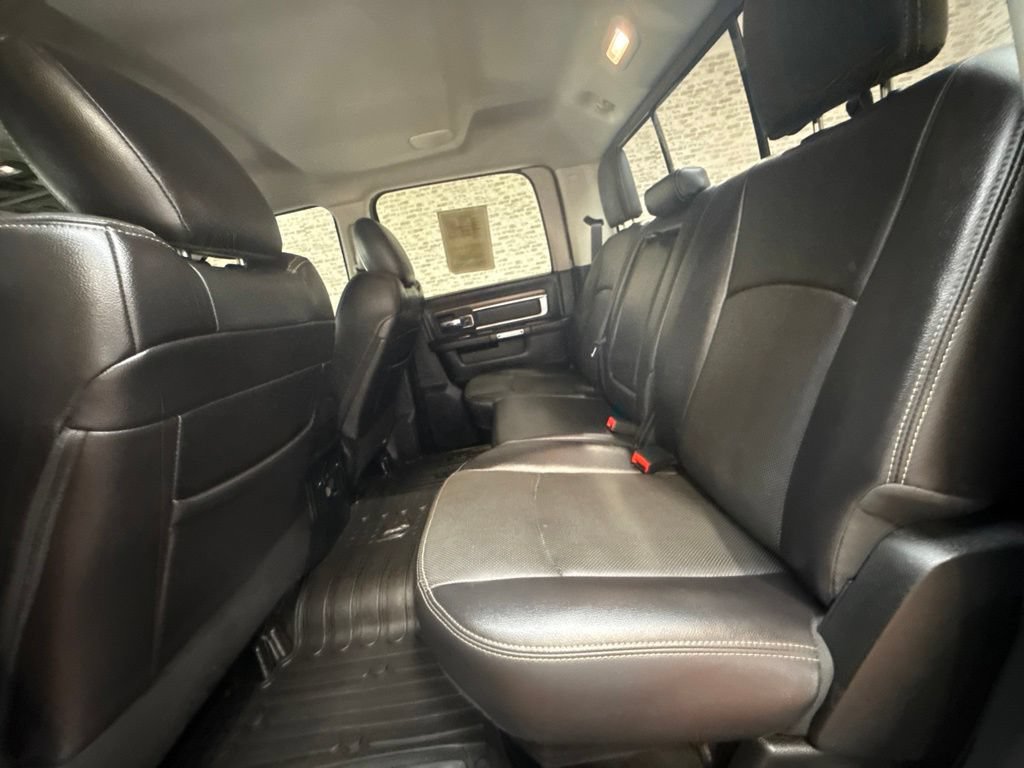 Used 2017 RAM 3500 Laramie w/ Convenience Group AWD/4WD image 13
