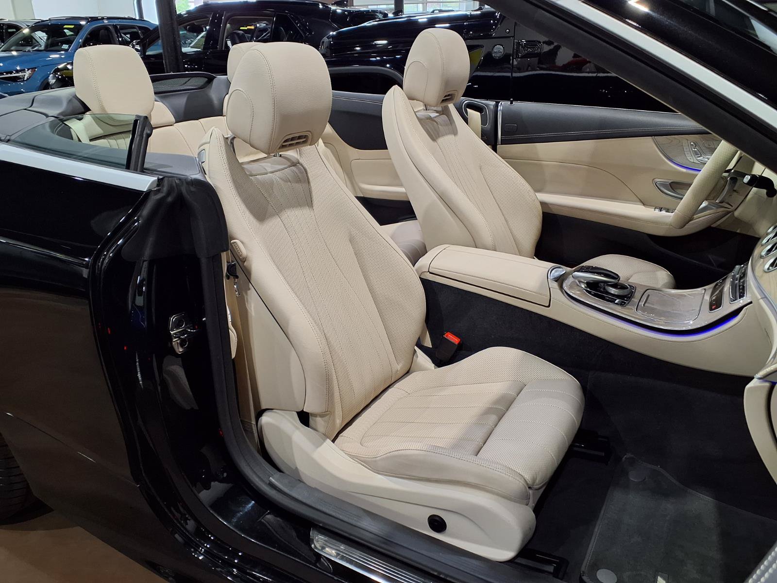 Used 2022 Mercedes-Benz E 450 4MATIC Cabriolet image 18