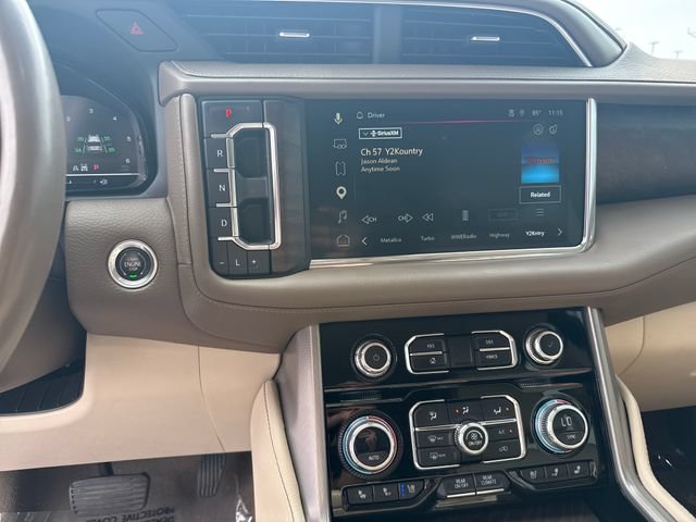 Used 2023 GMC Yukon XL Denali AWD/4WD image 18