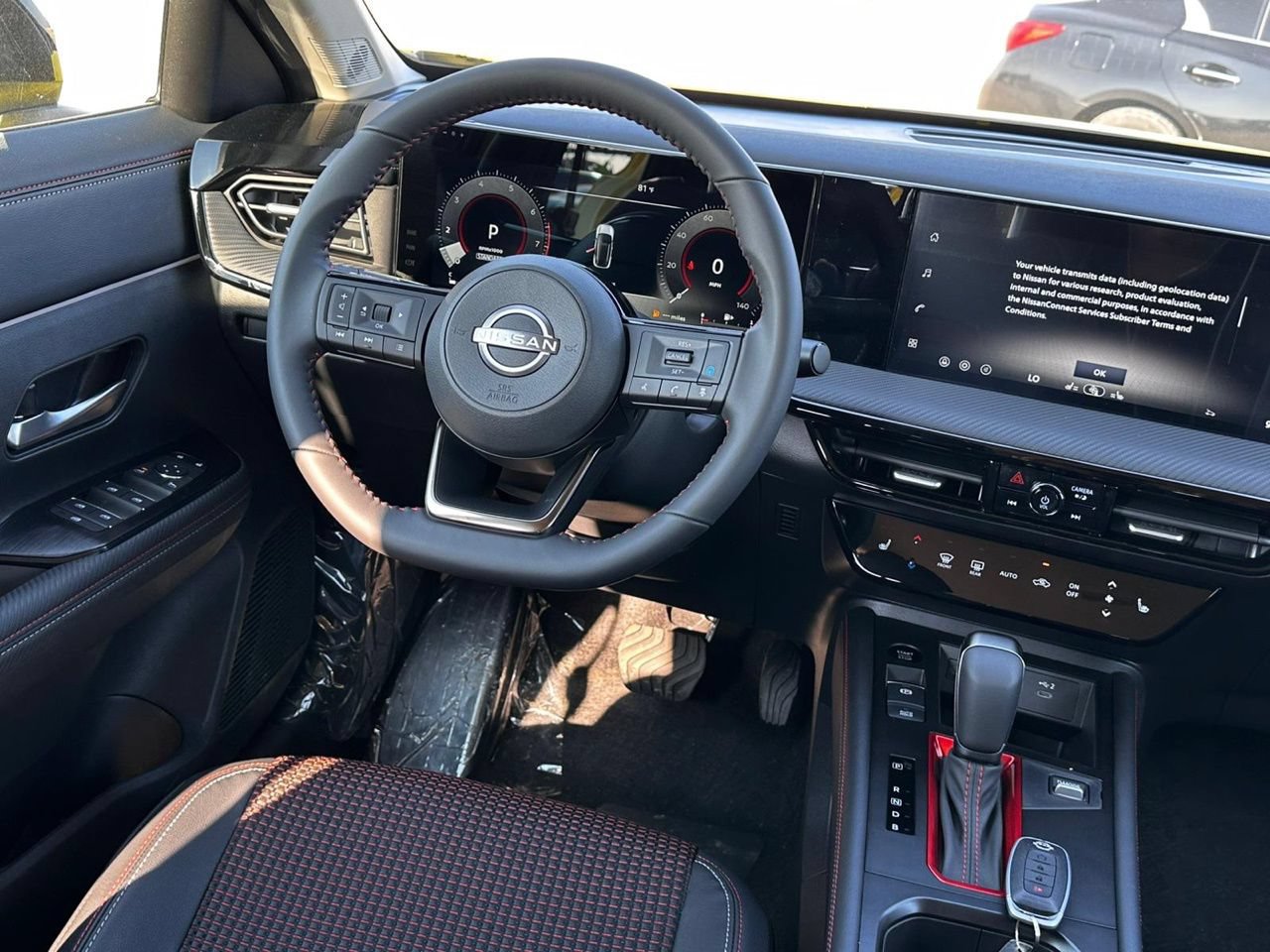 New 2026 Nissan Kicks SR w/ Cold Weather Package AWD/4WD image 8