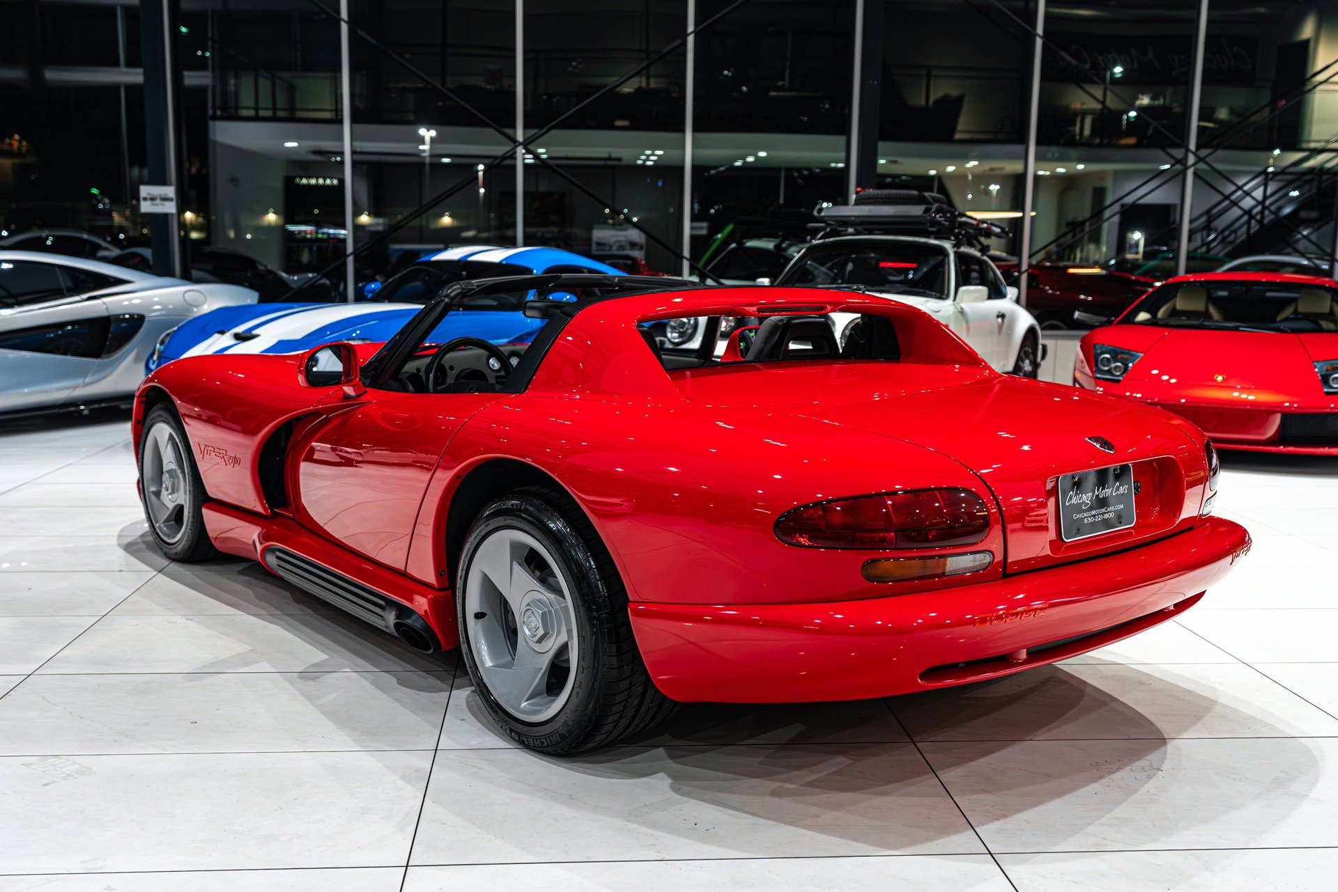 Used 1993 Dodge Viper RT/10 image 2