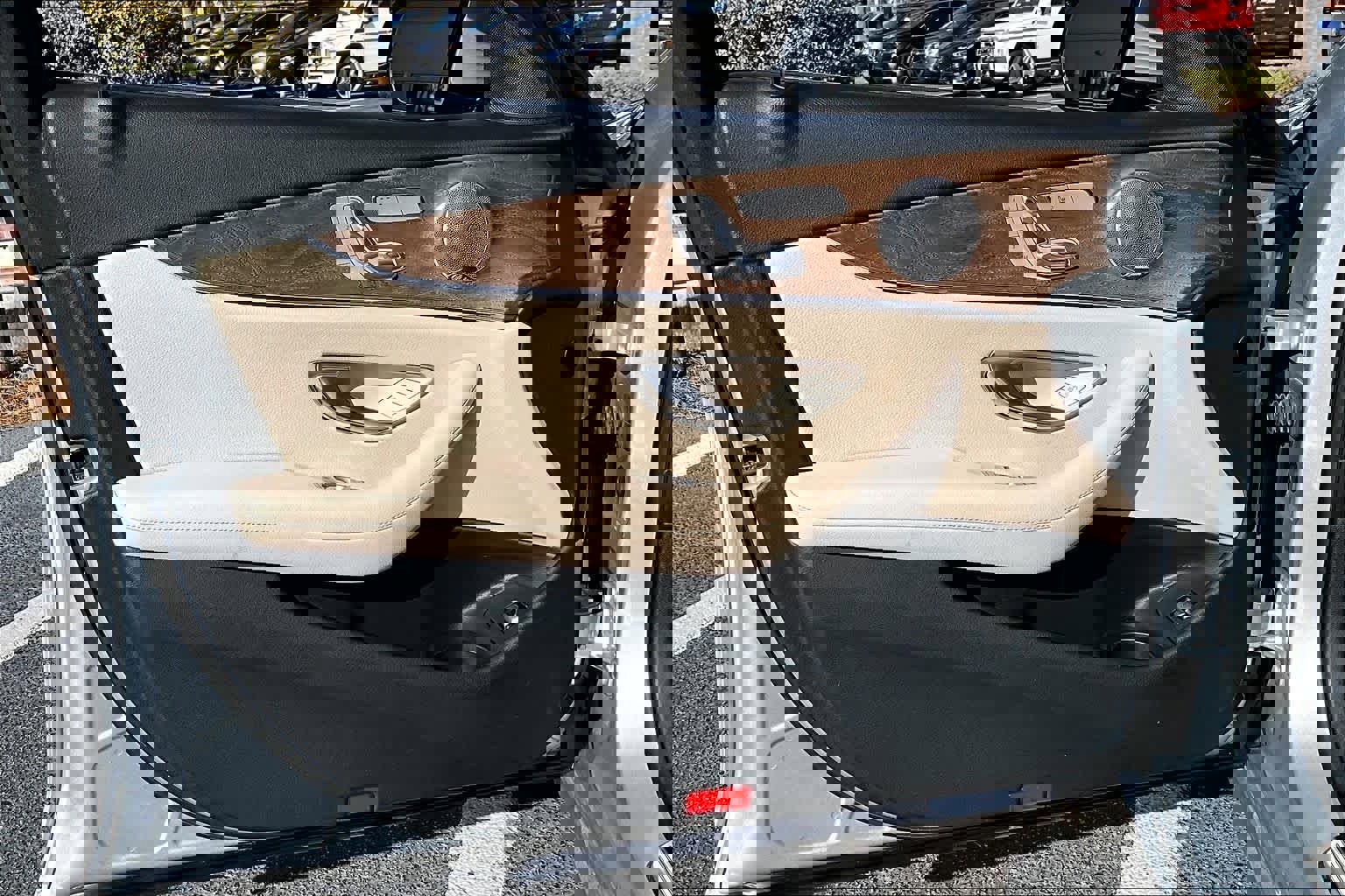 Used 2022 Mercedes-Benz E 350 4MATIC Sedan w/ Driver Assistance Package image 22