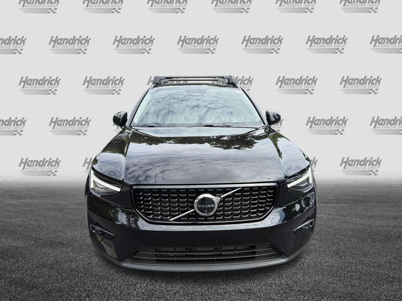 New 2026 Volvo XC40 B5 Ultra w/ Protection Package Premier AWD/4WD image 3