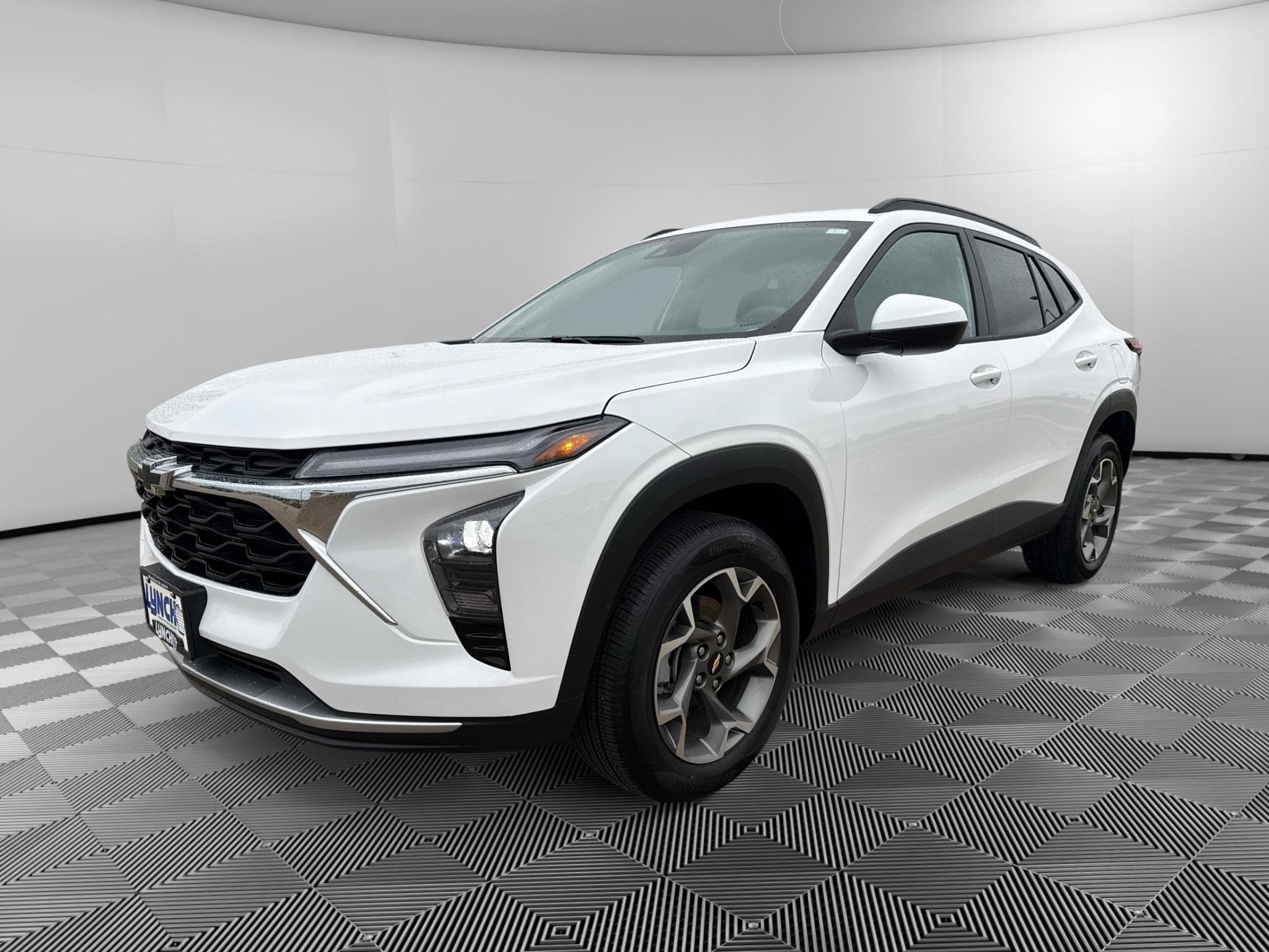 New 2026 Chevrolet Trax LT w/ LPO, Blackout Package
