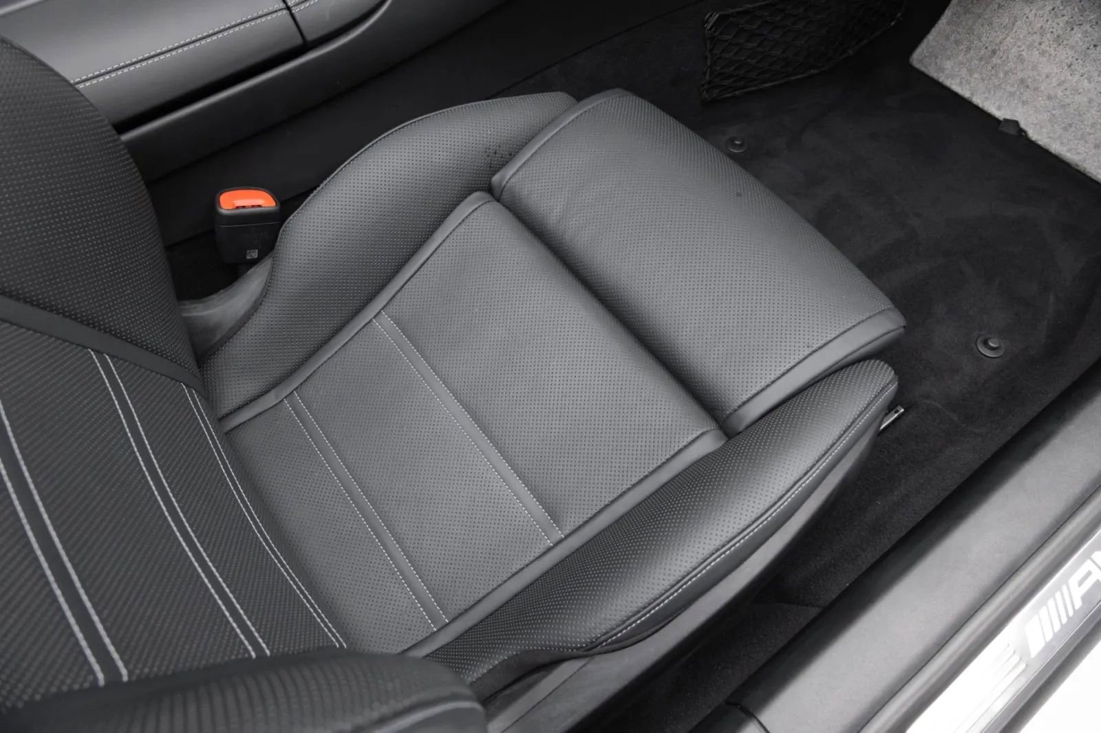 Used 2023 Mercedes-Benz SL 55 AMG 4MATIC image 32