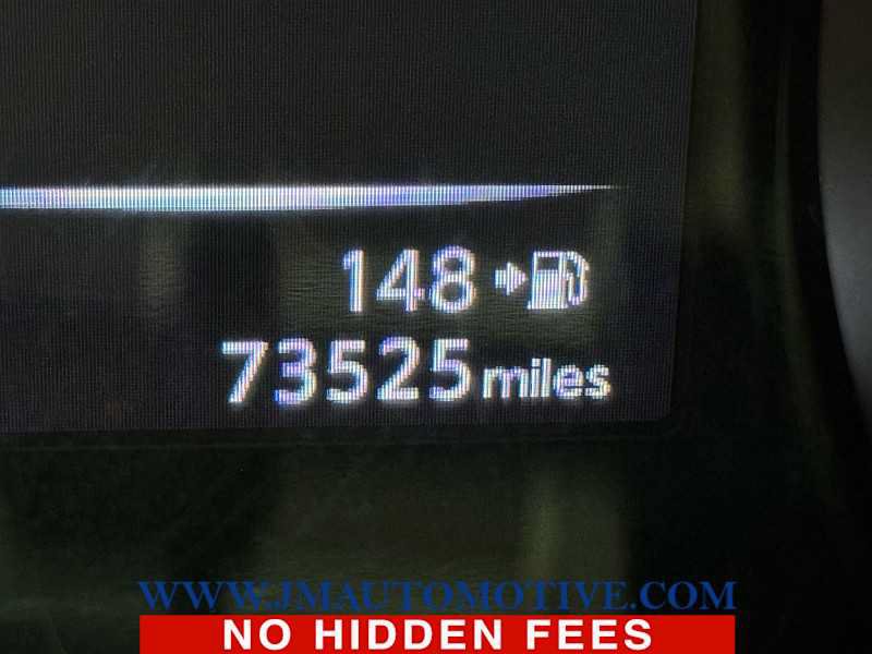 Used 2017 Nissan Rogue Sport S w/ S Appearance Package AWD/4WD image 21