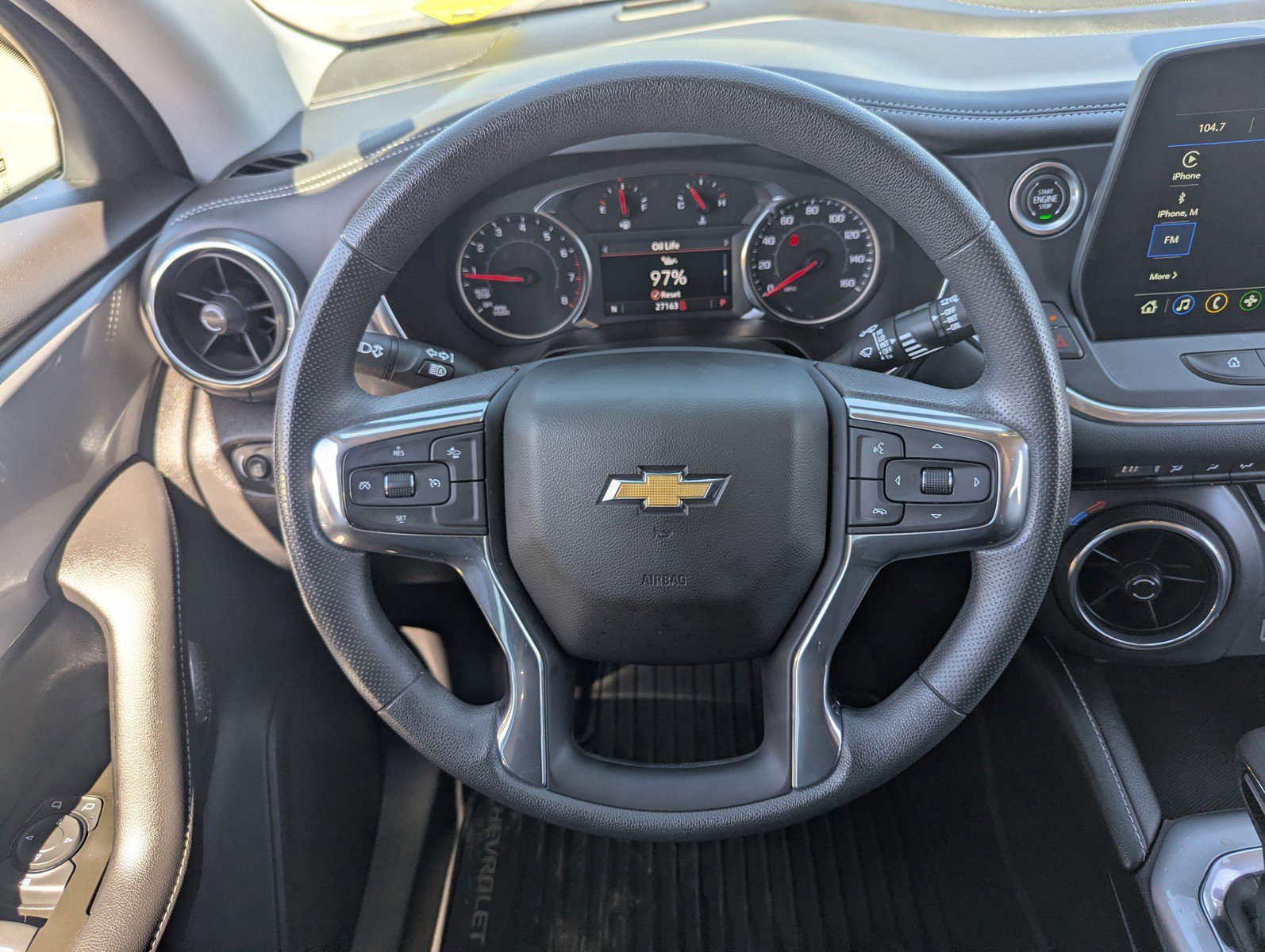 Used 2023 Chevrolet Blazer LT image 23