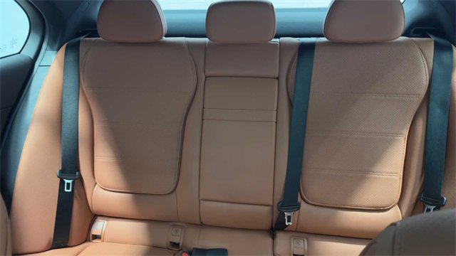 Used 2023 Mercedes-Benz C 300 Sedan image 32