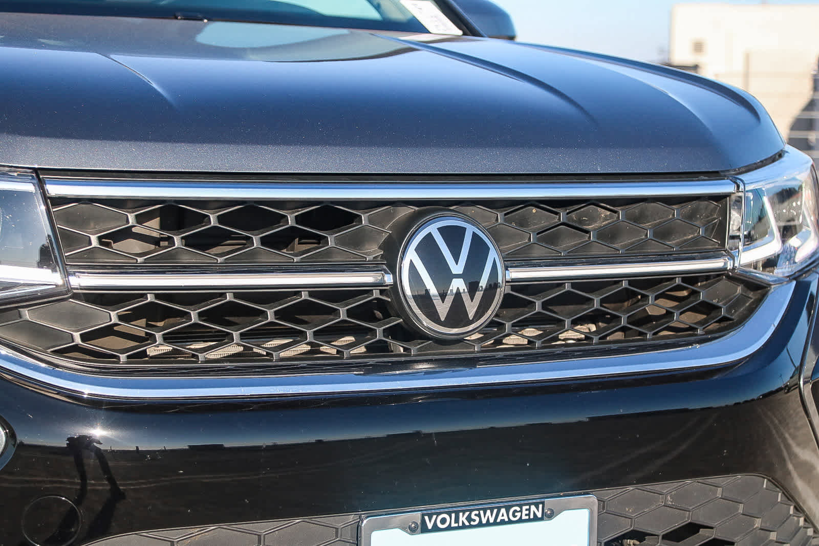 Used 2022 Volkswagen Taos SEL image 5