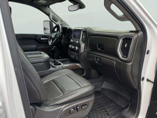 Used 2022 GMC Sierra 3500 Denali AWD/4WD image 51