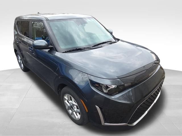 Used 2024 Kia Soul LX w/ Option Group 015 image 9