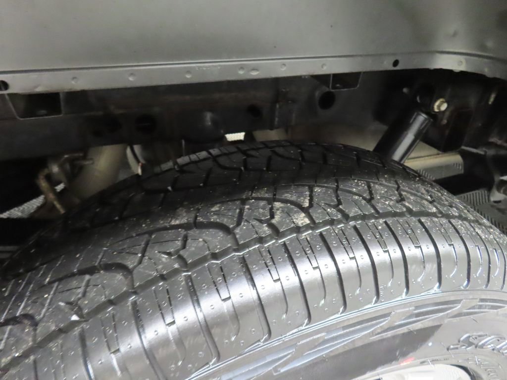 Used 2021 Ford F150 Lariat w/ Equipment Group 502A High AWD/4WD image 34