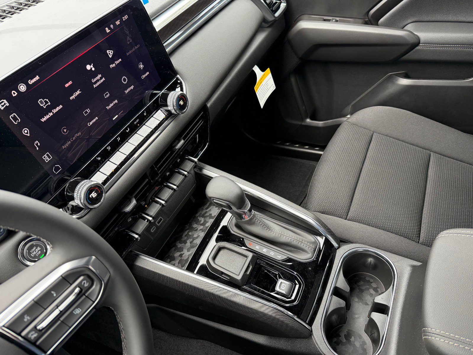 New 2026 GMC Canyon Elevation w/ Convenience Package image 19