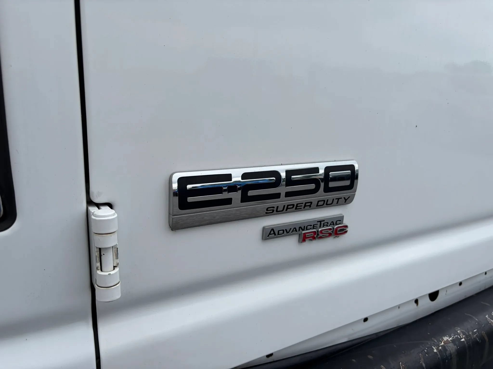 Used 2011 Ford E-250 and Econoline 250 w/ PWR Group RWD image 30