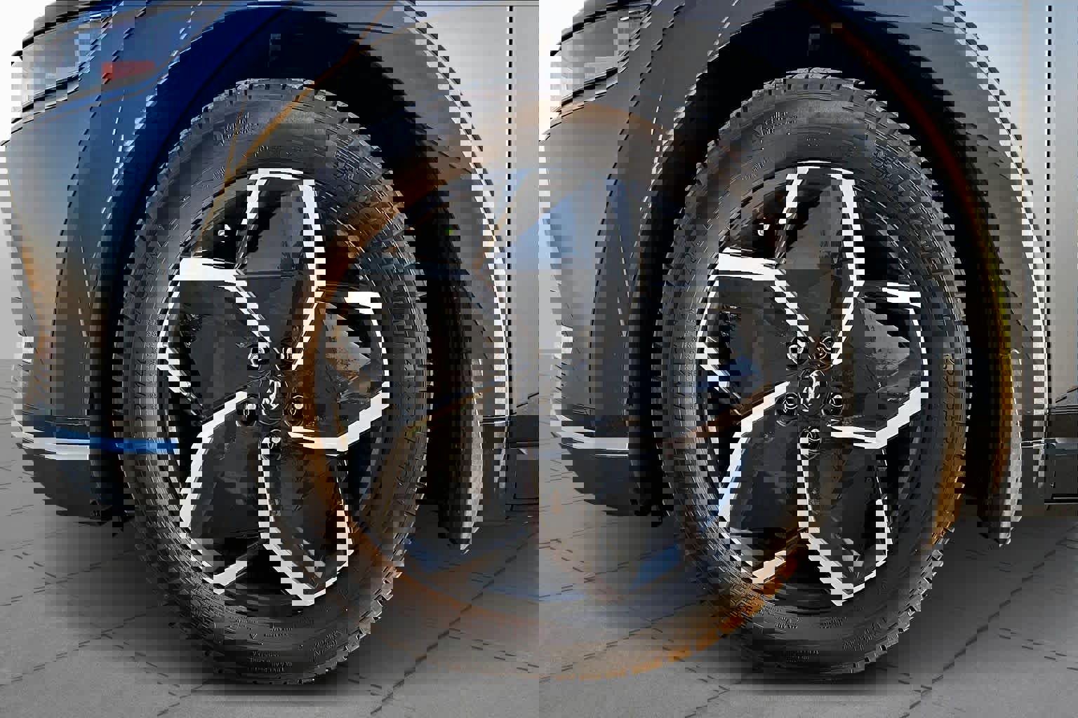 Certified 2023 Hyundai Ioniq 5 SEL image 9