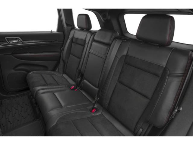 Certified 2020 Jeep Grand Cherokee Laredo w/ Security & Convenience Group AWD/4WD image 14