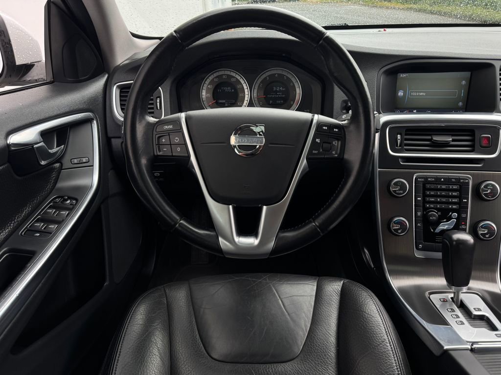 Used 2012 Volvo S60 T5 FWD image 13