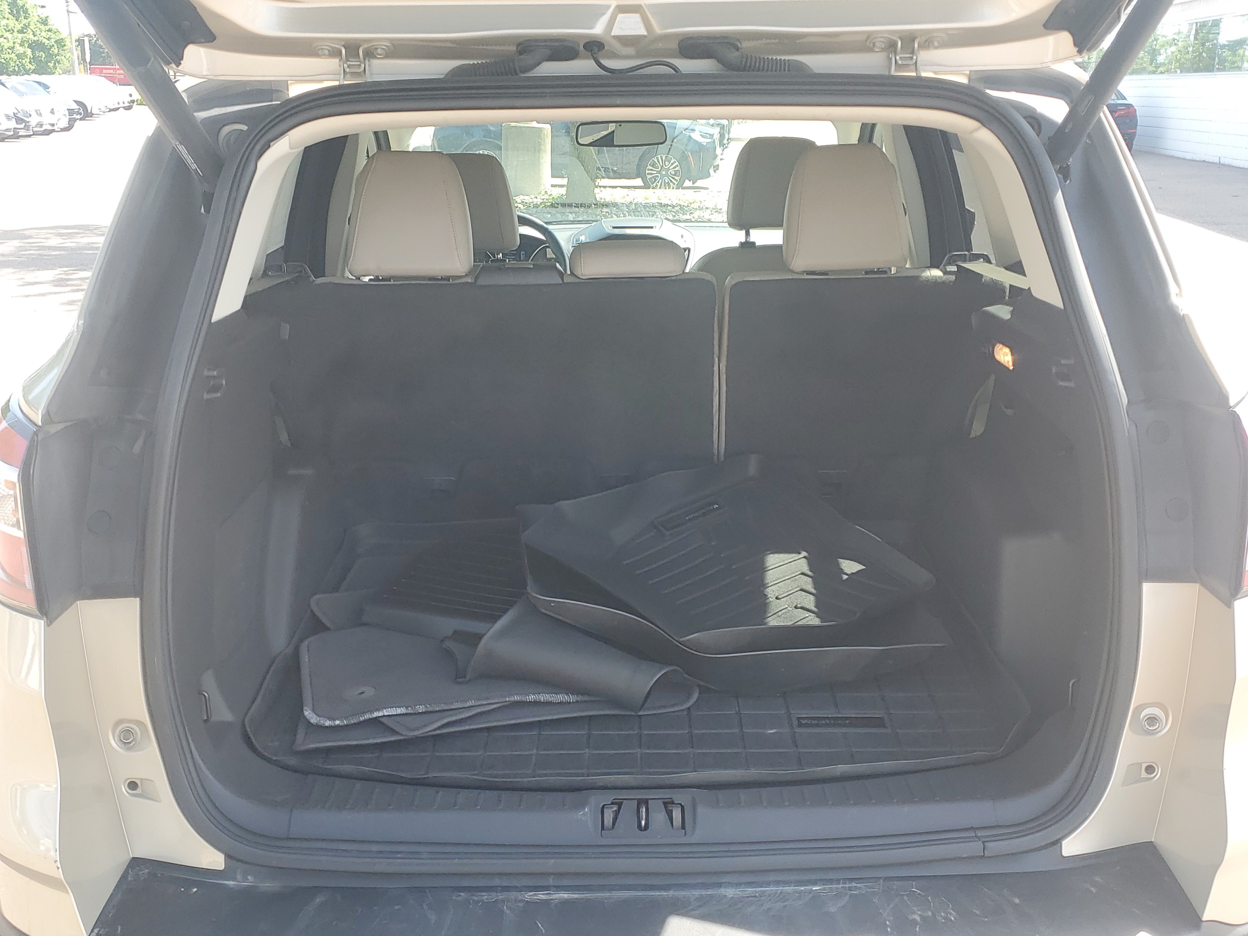 Used 2017 Ford Escape Titanium FWD image 27