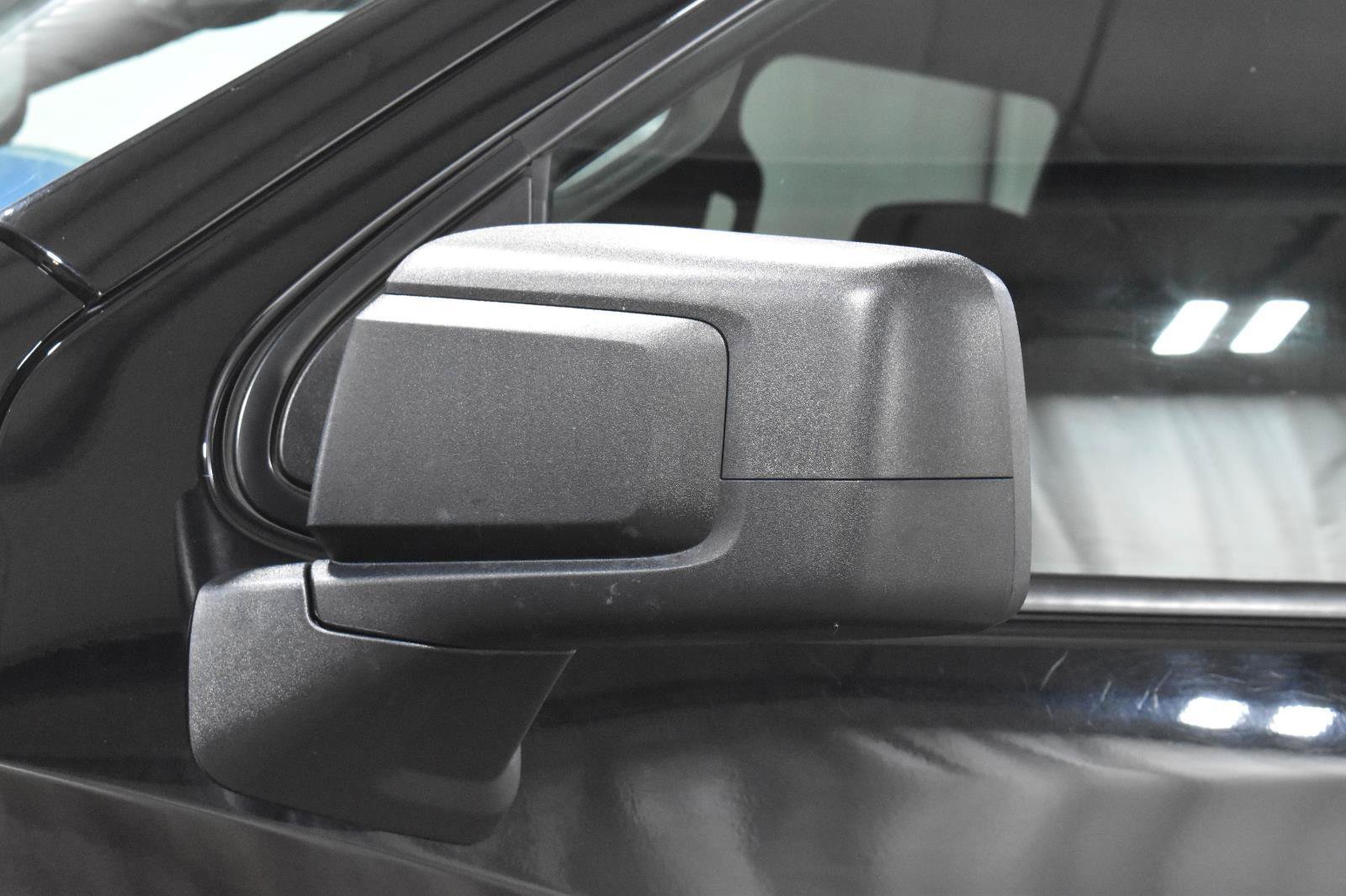 Used 2019 Chevrolet Silverado 1500 Custom Trail Boss w/ Custom Convenience Package AWD/4WD image 31