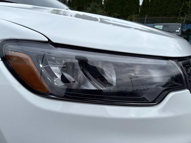 Used 2026 Jeep Compass Trailhawk AWD/4WD image 9
