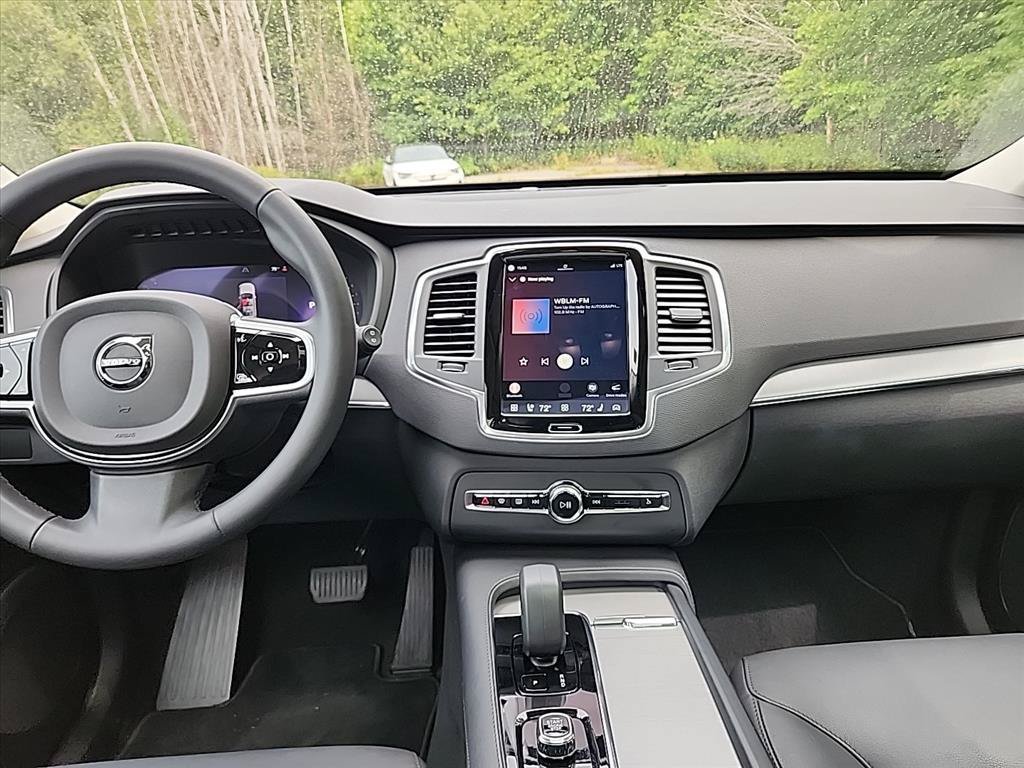Certified 2025 Volvo XC90 B5 Core w/ Climate Package AWD/4WD image 34