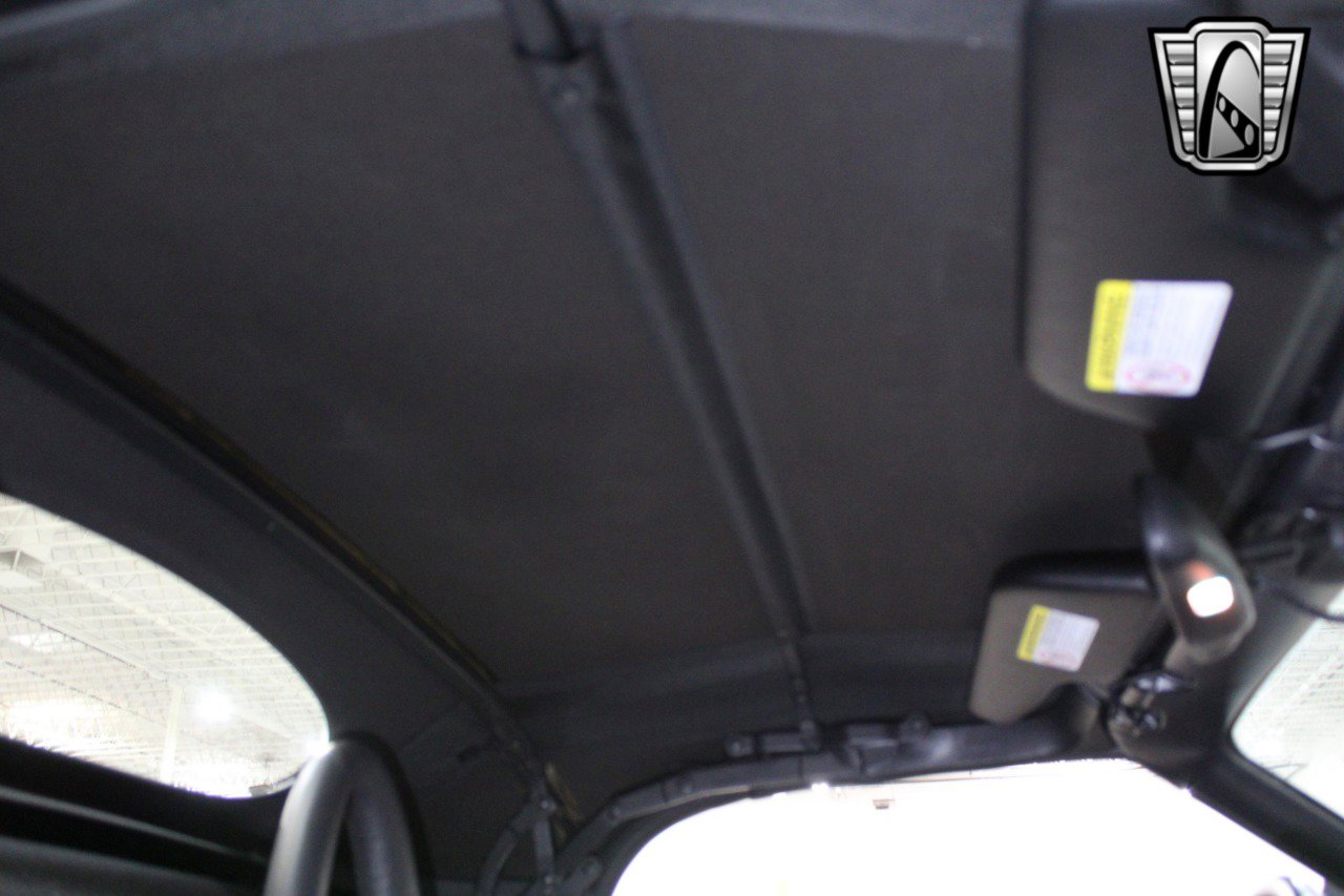 Used 2001 Chrysler Prowler image 17