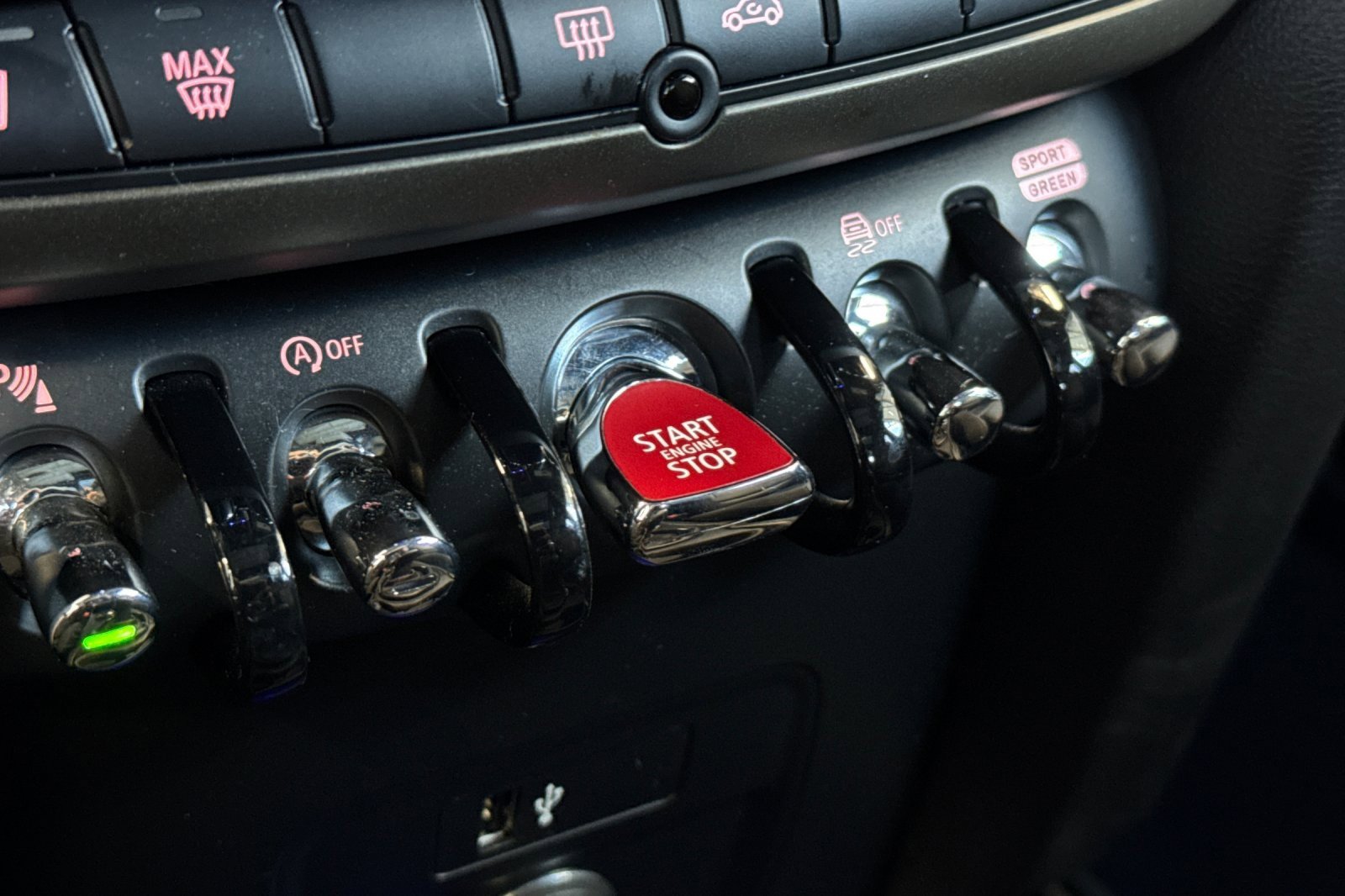 Used 2021 MINI Cooper Countryman S w/ Driver Assistance Package image 31