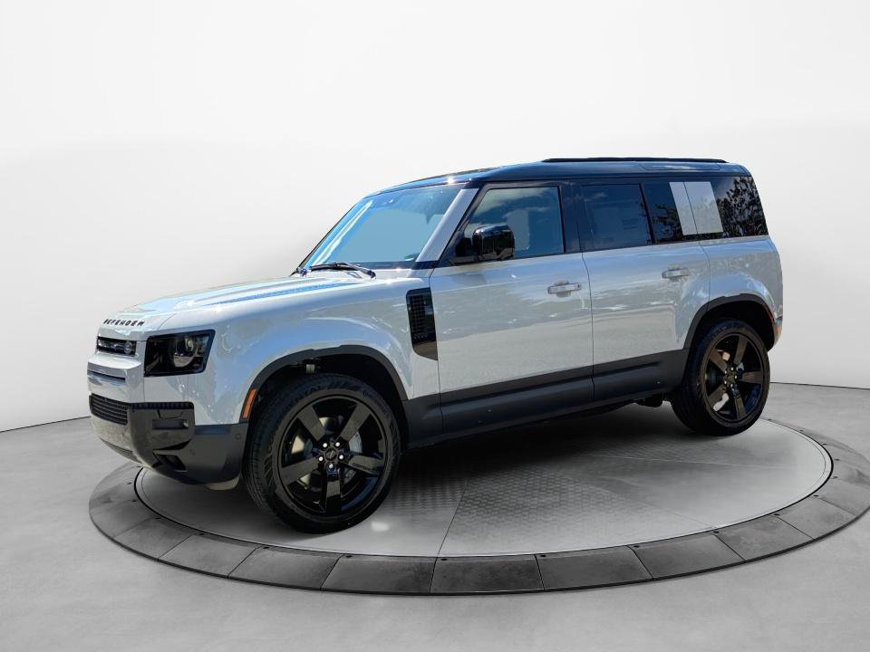 New 2026 Land Rover Defender 110 S AWD/4WD image 3