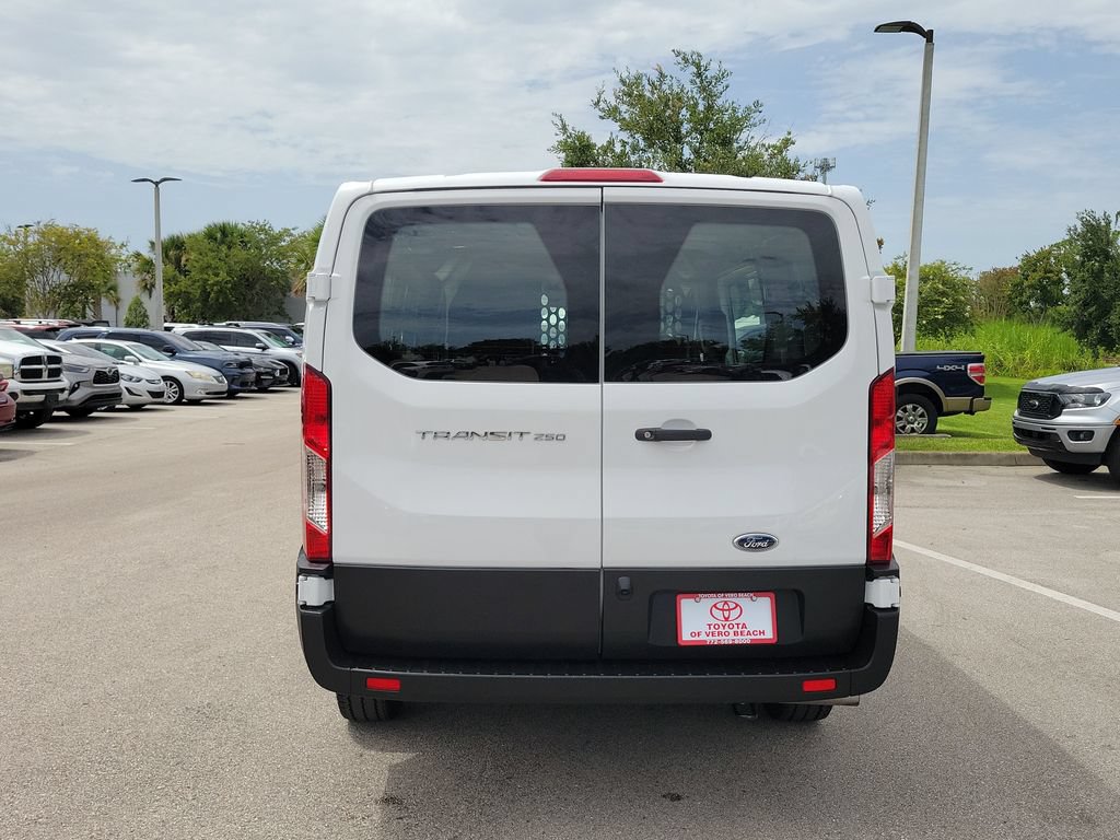 Used 2025 Ford Transit 250 Low Roof w/ Exterior Upgrade Package RWD image 6