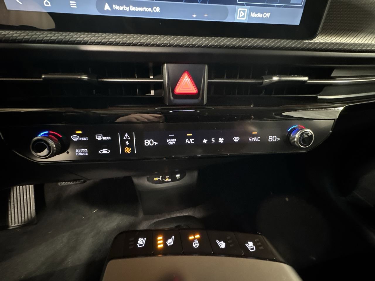 New 2025 Kia EV6 Wind image 26