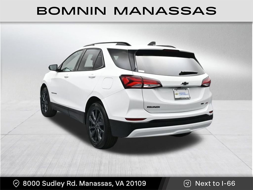 Used 2024 Chevrolet Equinox RS AWD/4WD image 3