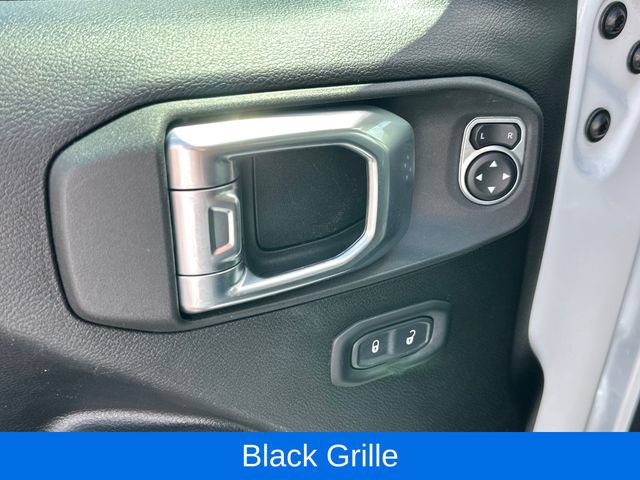 Used 2023 Jeep Wrangler Unlimited AWD/4WD image 15