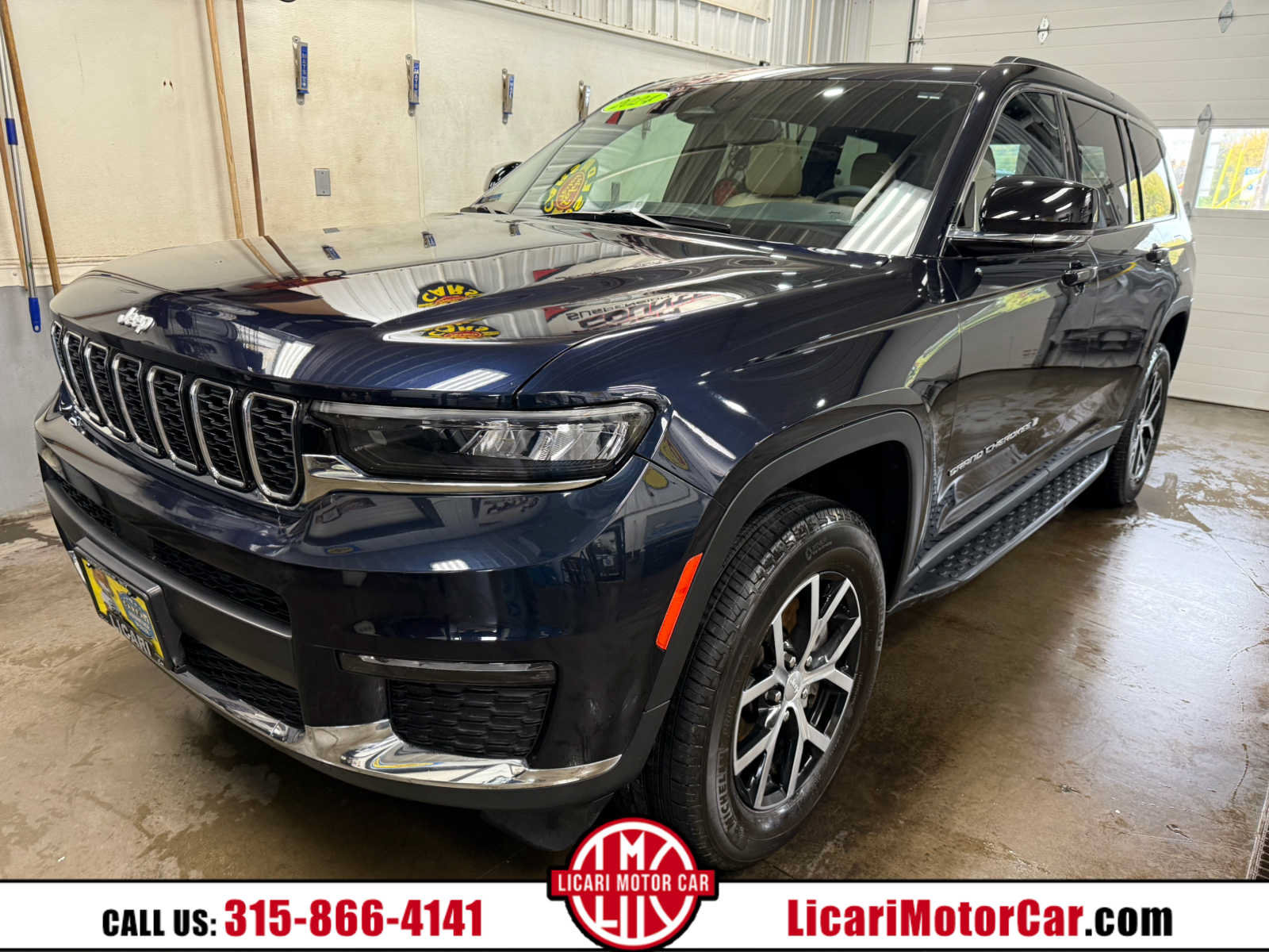 Used 2024 Jeep Grand Cherokee L Limited w/ Trailer Tow Package AWD/4WD image 1