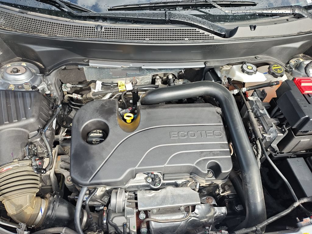 Used 2025 Chevrolet Equinox LT w/ Safety and Technology Package FWD image 25