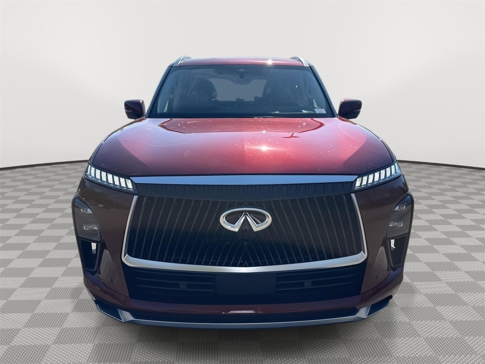 Certified 2025 INFINITI QX80 Sensory image 3