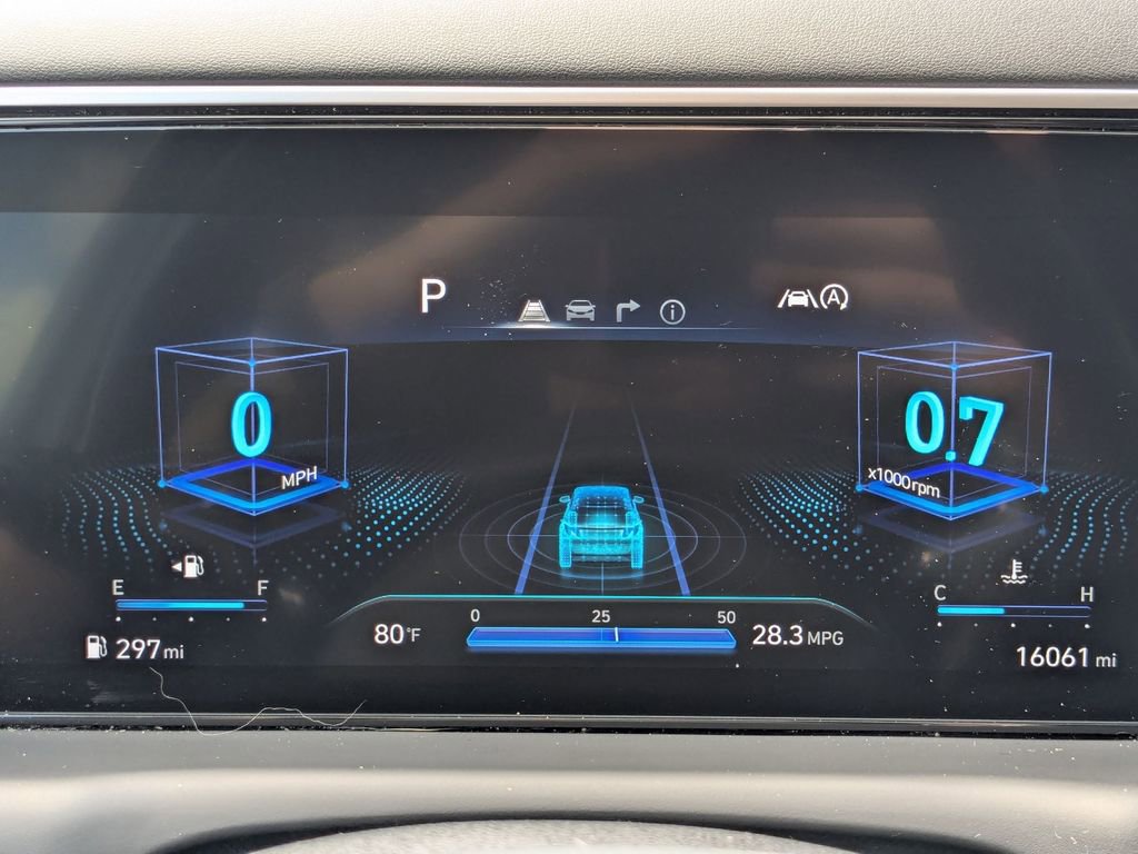 Used 2022 Hyundai Tucson Limited w/ Cargo Package image 11