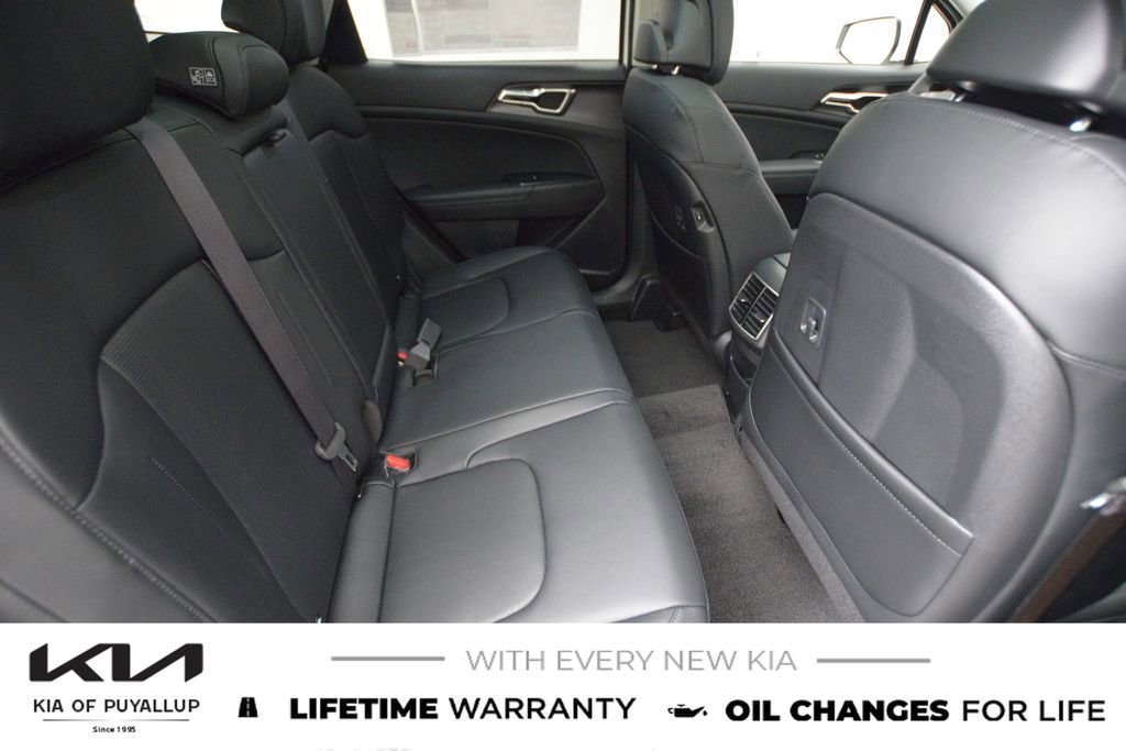 New 2026 Kia Sportage EX image 14