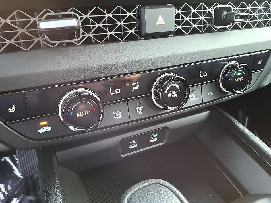 Used 2025 Honda Accord SE image 27