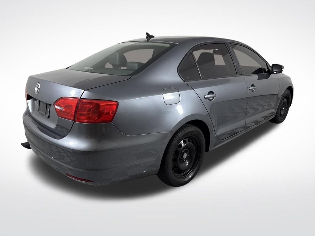 Used 2014 Volkswagen Jetta SE image 3