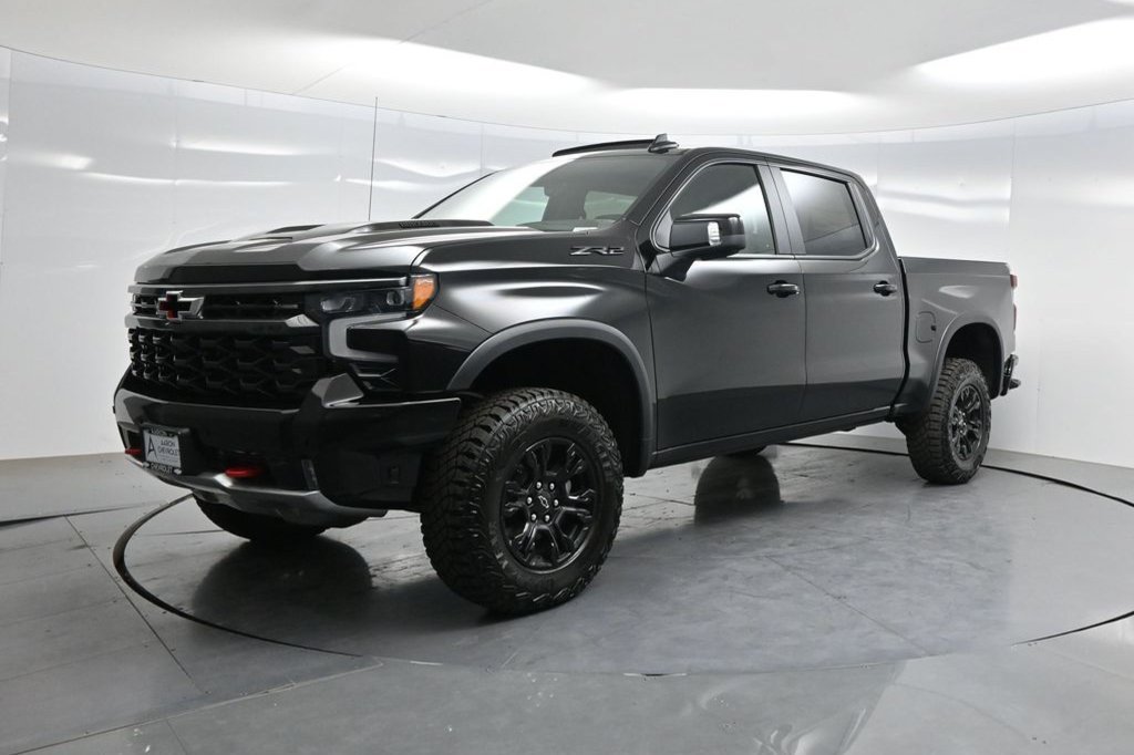 New 2026 Chevrolet Silverado 1500 ZR2 w/ LPO, Dark Essentials Package AWD/4WD image 22