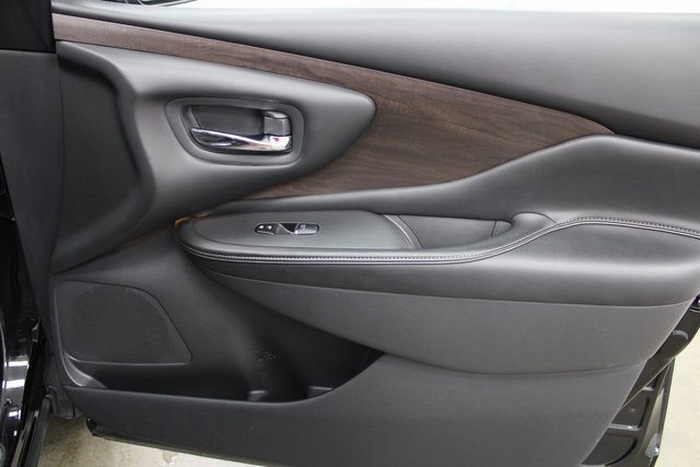 Used 2020 Nissan Murano Platinum image 28