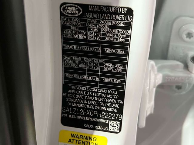 Used 2023 Land Rover Range Rover Evoque R-Dynamic SE image 24