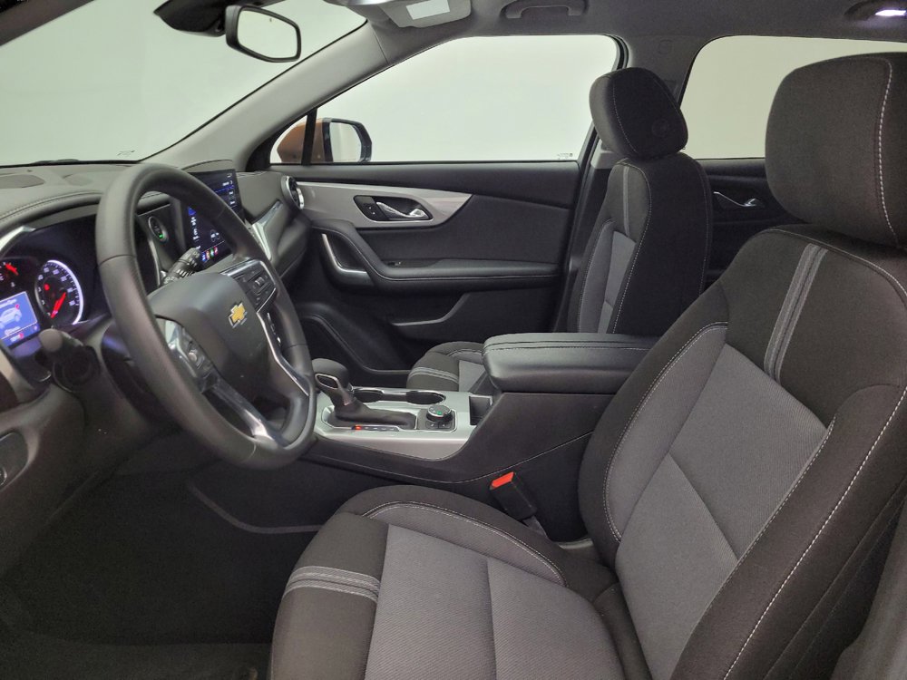 Used 2024 Chevrolet Blazer LT w/ Convenience Package FWD image 17